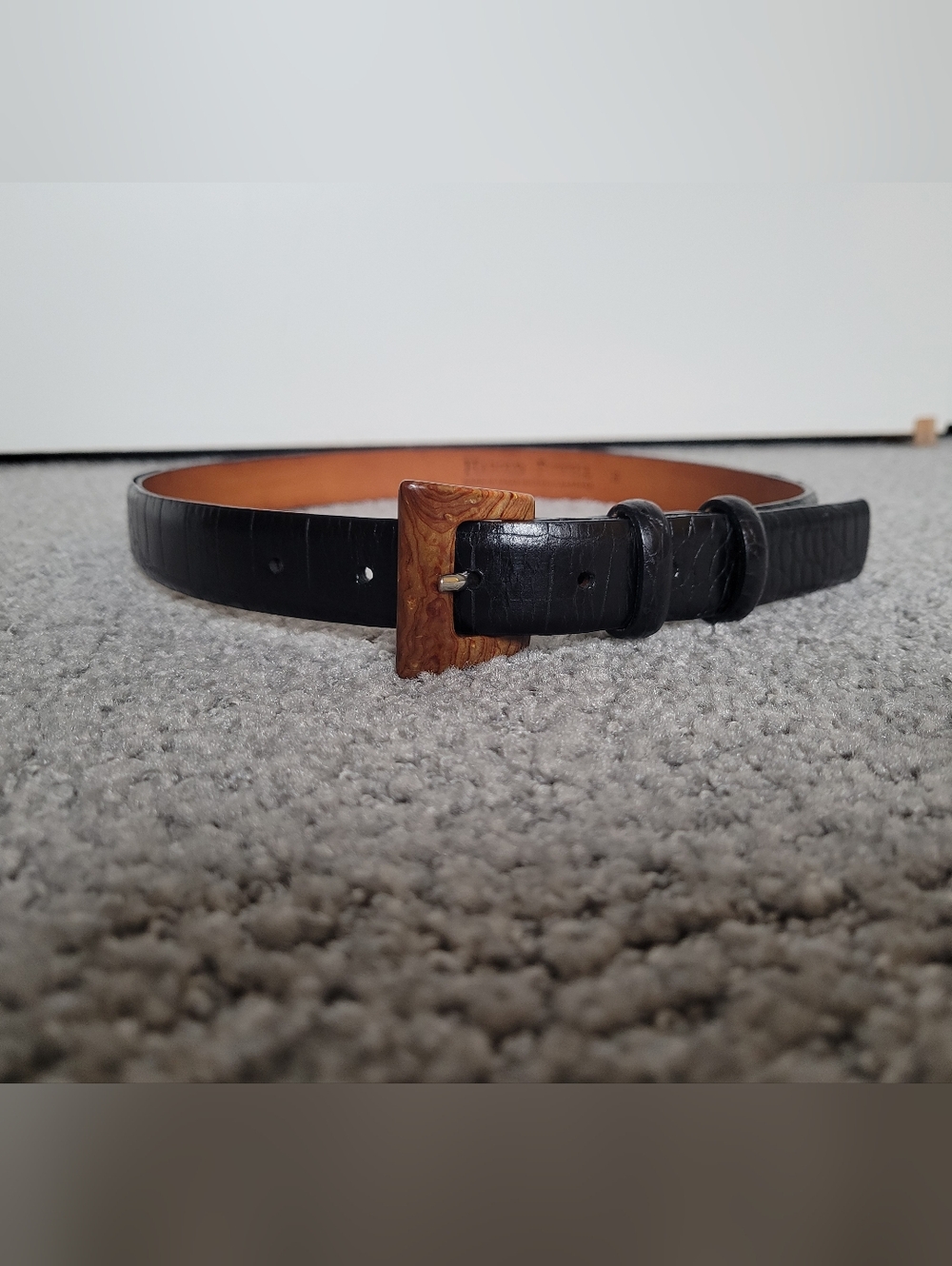 Vintage Harold Powell Alligator Embossed Leather w/ Olive Wood Belt Buckle Sz. M